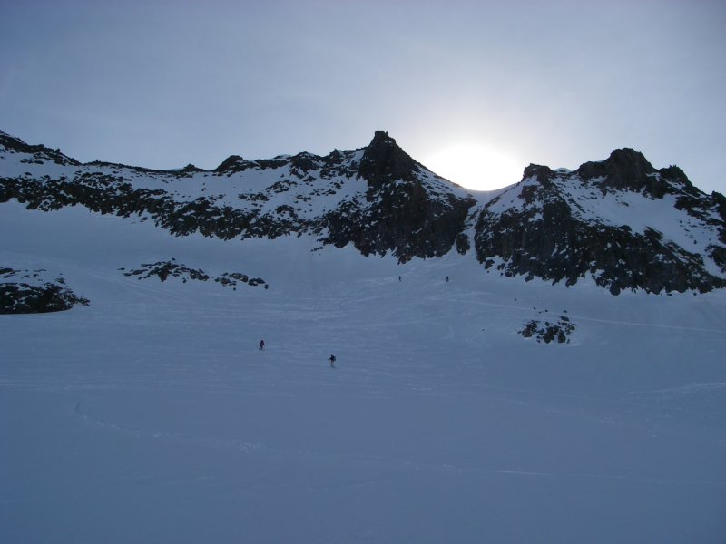 abfahrtblickzurckmitgipfelundcouloir.jpg