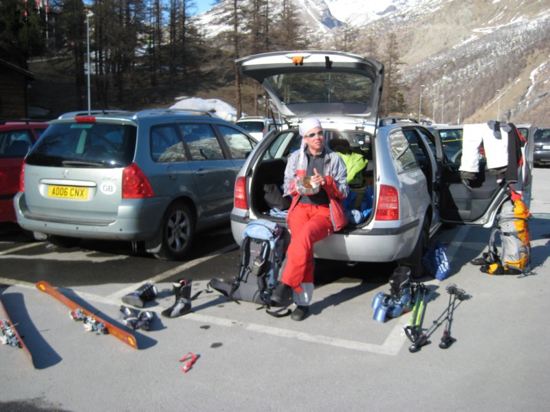 amparkplatzsaasfee.jpg